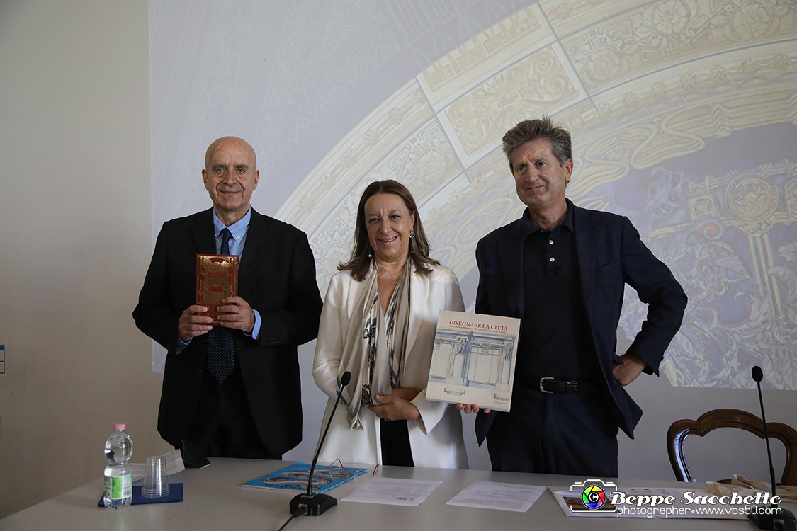 VBS_1356 - Mostra Disegnare la Città - Presentazione Stampa.jpg